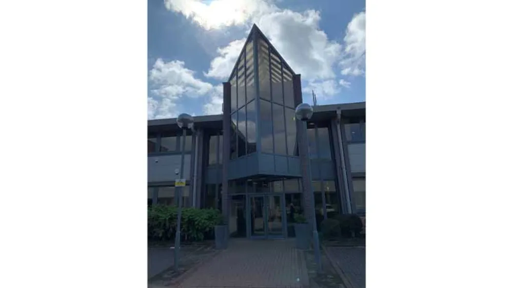 Front view of Global Knowledge UK's office